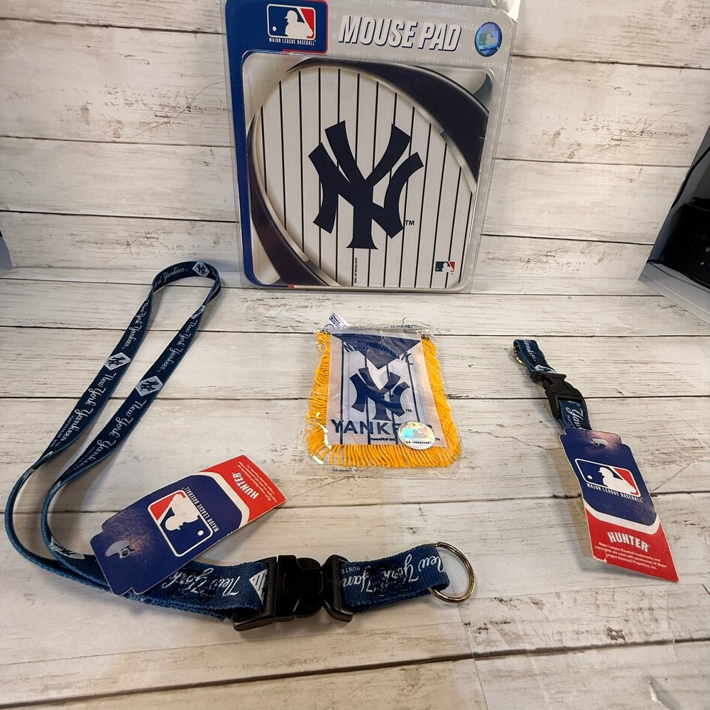 New York Yankees MLB Fan Bundle Mouse Pad Mini Banner Lanyards Hunter New